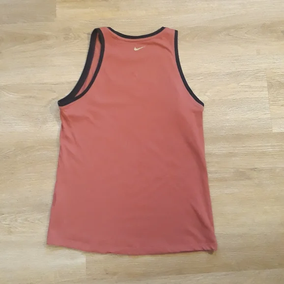The Nike Tee Dri Fit Tank Top Red with Gold Glitter Swoop - Size Small - Picture 9 of 10